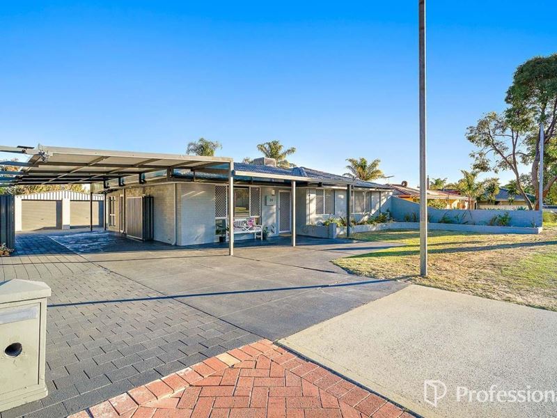 26 Grovelands Drive, Camillo WA 6111