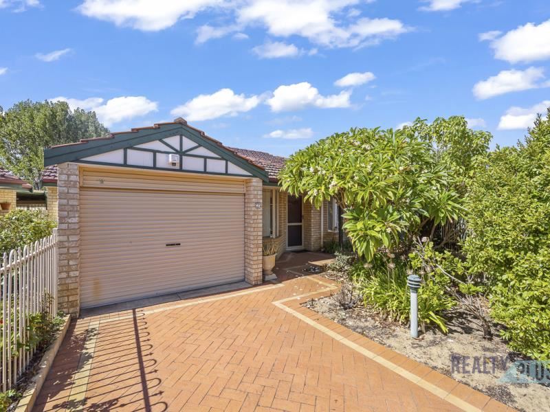 2/16 Passmore Street, Rossmoyne WA 6148