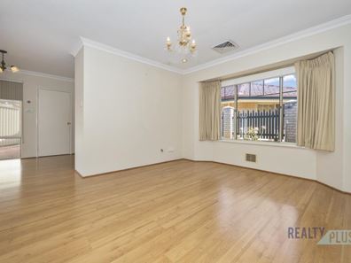 2/16 Passmore Street, Rossmoyne WA 6148
