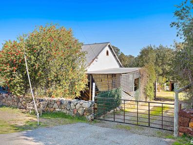546 Jarrahdale Road, Jarrahdale WA 6124