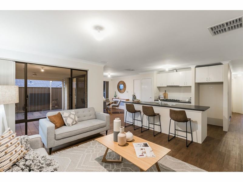 8 Dalrymple Drive, Leda WA 6170