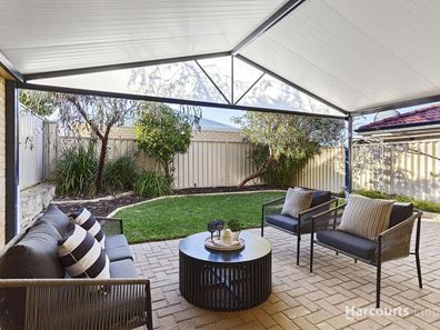 4/88-90 Drabble Road, Scarborough WA 6019