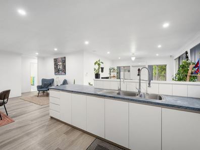 36a Streatham Street, Beckenham WA 6107