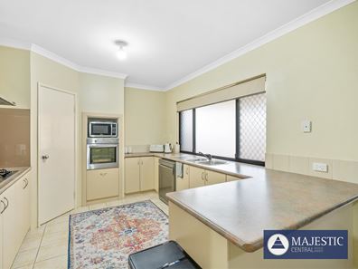38 Napier Road, Morley WA 6062