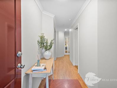 11 Welara Circle, Henley Brook WA 6055