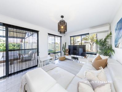 20 Pennine Pass, Merriwa WA 6030