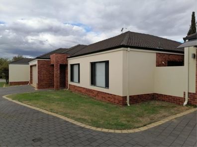 8B Kelby Close, Morley WA 6062