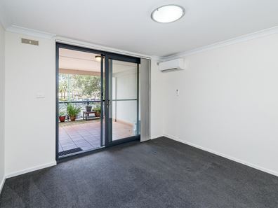 1/134 Mill Point Road, South Perth WA 6151