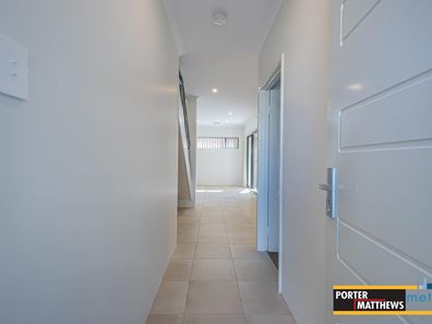 2/171 Leake Street, Belmont WA 6104