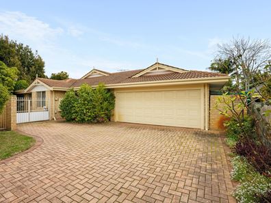 2/70 Hope Avenue, Manning WA 6152