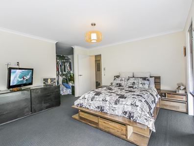 15 Templetonia Rise, Lake Coogee WA 6166