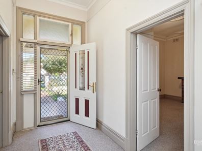5 Kenilworth Street, Bayswater WA 6053