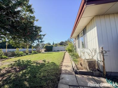 72 Easton Road, Castletown WA 6450