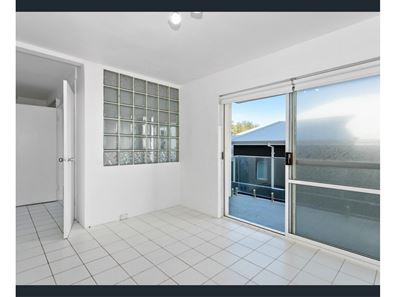2/232 Marine Parade, Cottesloe WA 6011