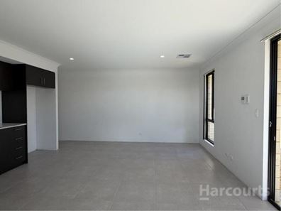 14A Kombu Way, South Yunderup WA 6208