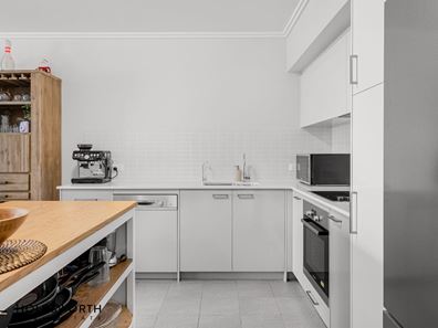 18/33 Blythe Avenue, Yokine WA 6060