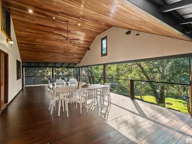 8 Possum Place, Kelmscott WA 6111