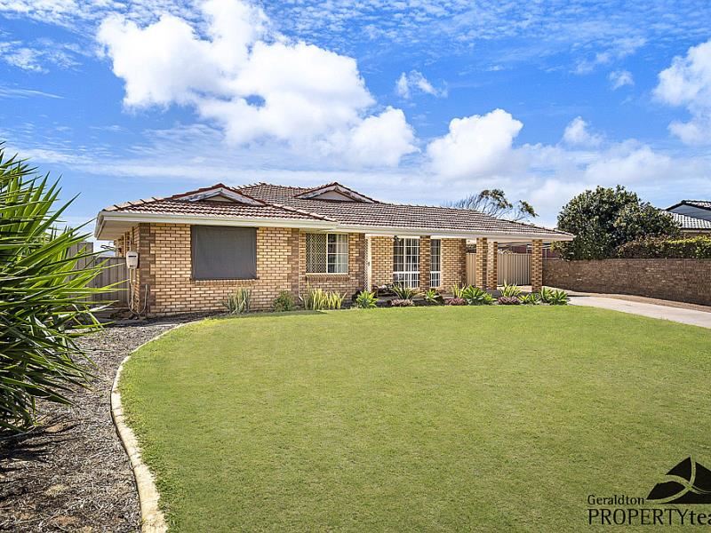 11 Duclas Place, Sunset Beach WA 6530