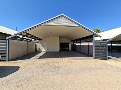2/11 Rowan Street, Derby WA 6728