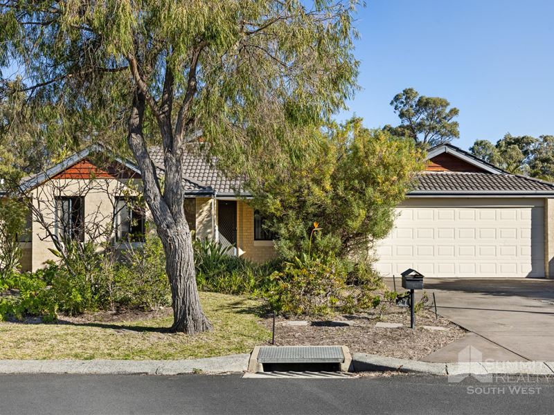 27 Blaxland Road, Dalyellup WA 6230