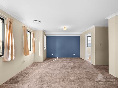 27 Blaxland Road, Dalyellup WA 6230