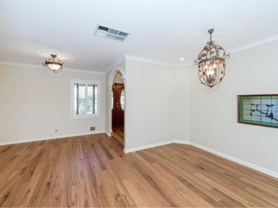 19 Plympton Mews, Hillarys WA 6025