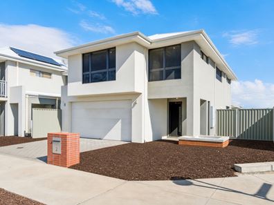 2 Blakey Way, Ellenbrook WA 6069