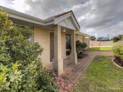 9 Caley Place, Two Rocks WA 6037