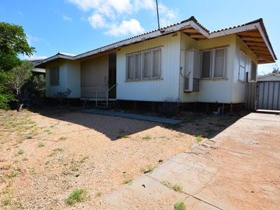 14 Richards Street, Carnarvon WA 6701