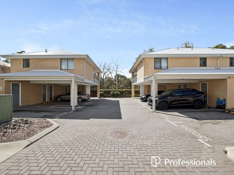 30/10 Whitlock Road, Queens Park WA 6107