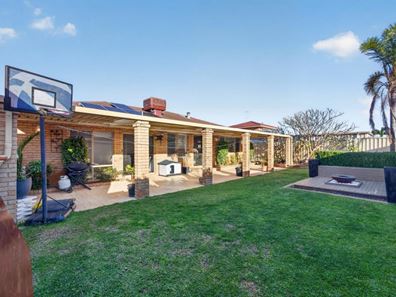 4 Cutlass Place, Safety Bay WA 6169