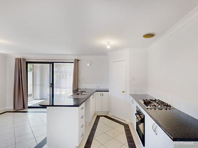 1A Coonong Place, Armadale WA 6112