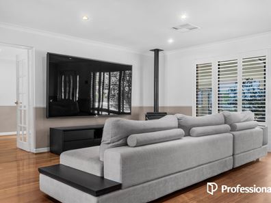 10 Finch Court, Kingsley WA 6026