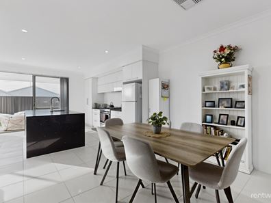 58 Broadmeadows Dr, Bushmead WA 6055