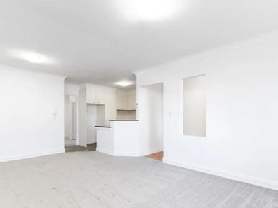 18/2 Plaistow Street, Joondalup WA 6027