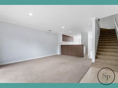 2/5 Bower Driver Erskine, Erskine WA 6210