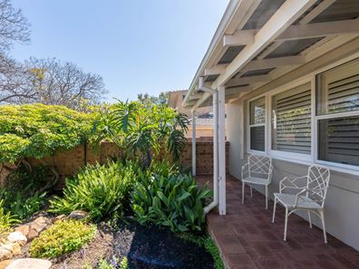 64B Gairloch Street, Applecross WA 6153