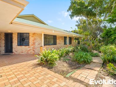 11 Oak Avenue, Dudley Park WA 6210
