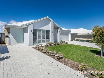 53 Casina Way, Jindalee WA 6036