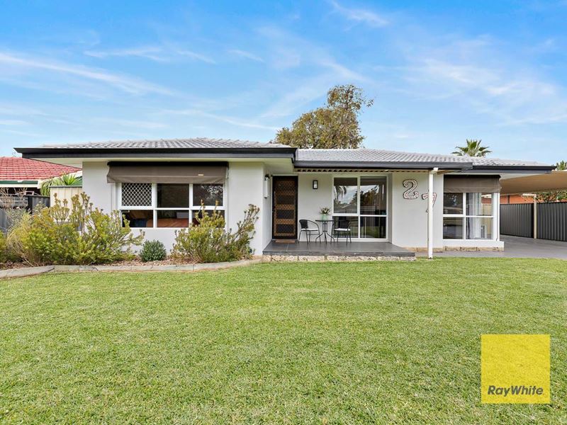 27 Glyndebourne Avenue, Thornlie WA 6108
