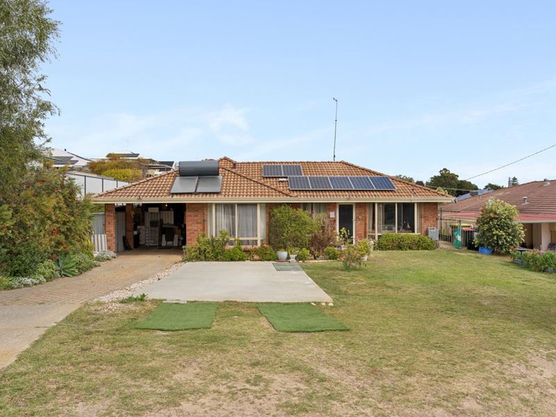 56 Bight Reefs Road, Singleton WA 6175