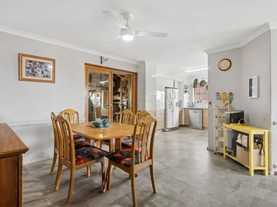 56 Bight Reefs Road, Singleton WA 6175