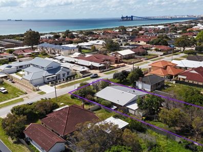 13 Lewington Street, Rockingham WA 6168