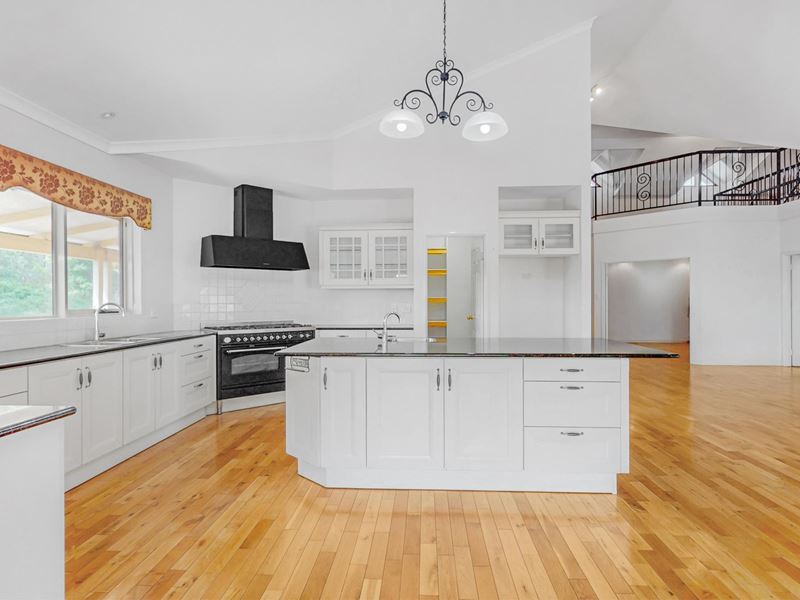 7 Cessna Dr, Jandakot