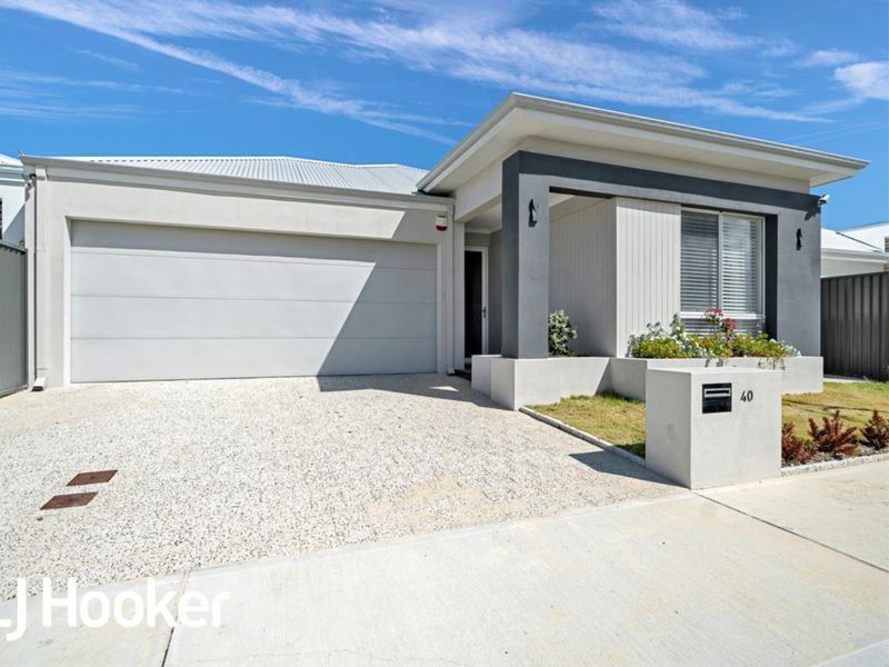40 Casina Way, Jindalee WA 6036