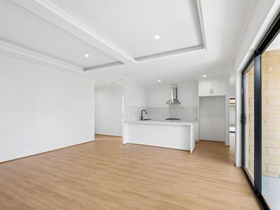 11/321 Railway Avenue, Armadale WA 6112