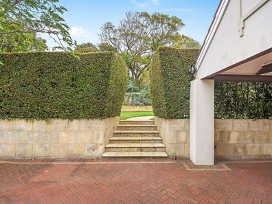 136 Eighth Avenue, Maylands WA 6051