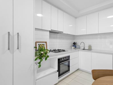 4/18 Sykes Avenue, Innaloo WA 6018