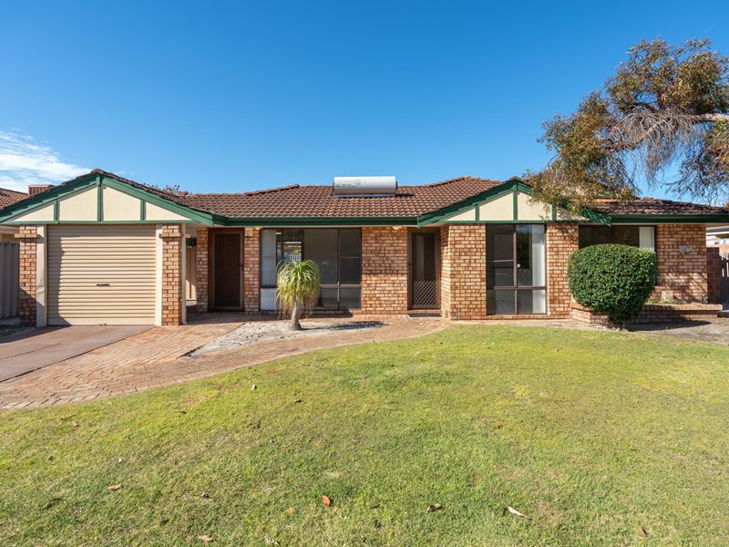 90 Farrington Road, Leeming WA 6149