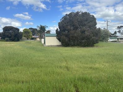102 Avon Street, Katanning WA 6317